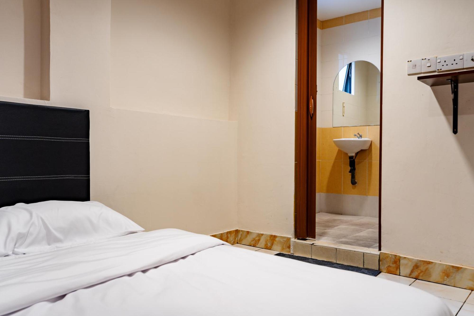H2 Worldpackers , The Social Hotel كوتا كينابالو المظهر الخارجي الصورة