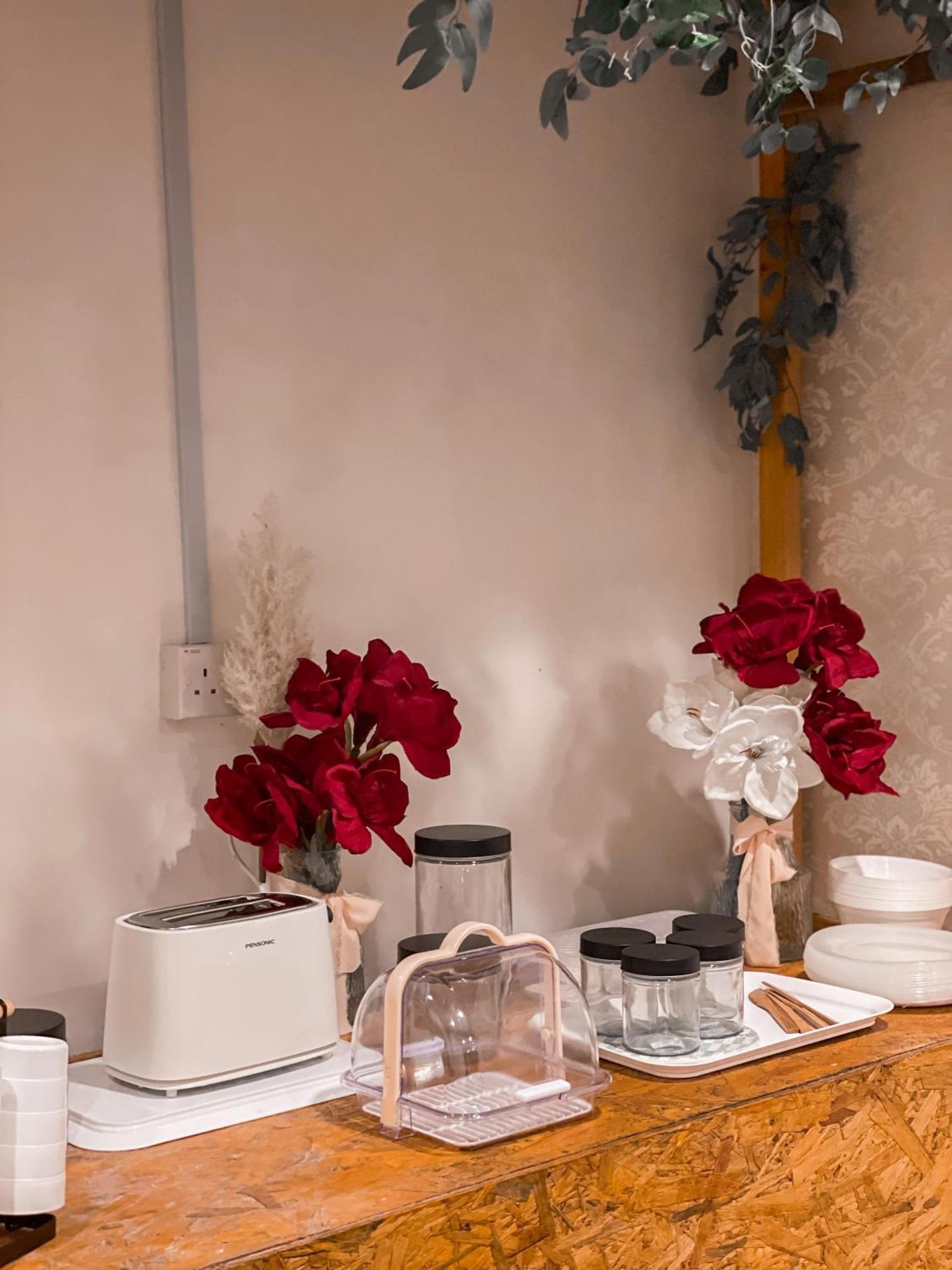 H2 Worldpackers , The Social Hotel كوتا كينابالو المظهر الخارجي الصورة